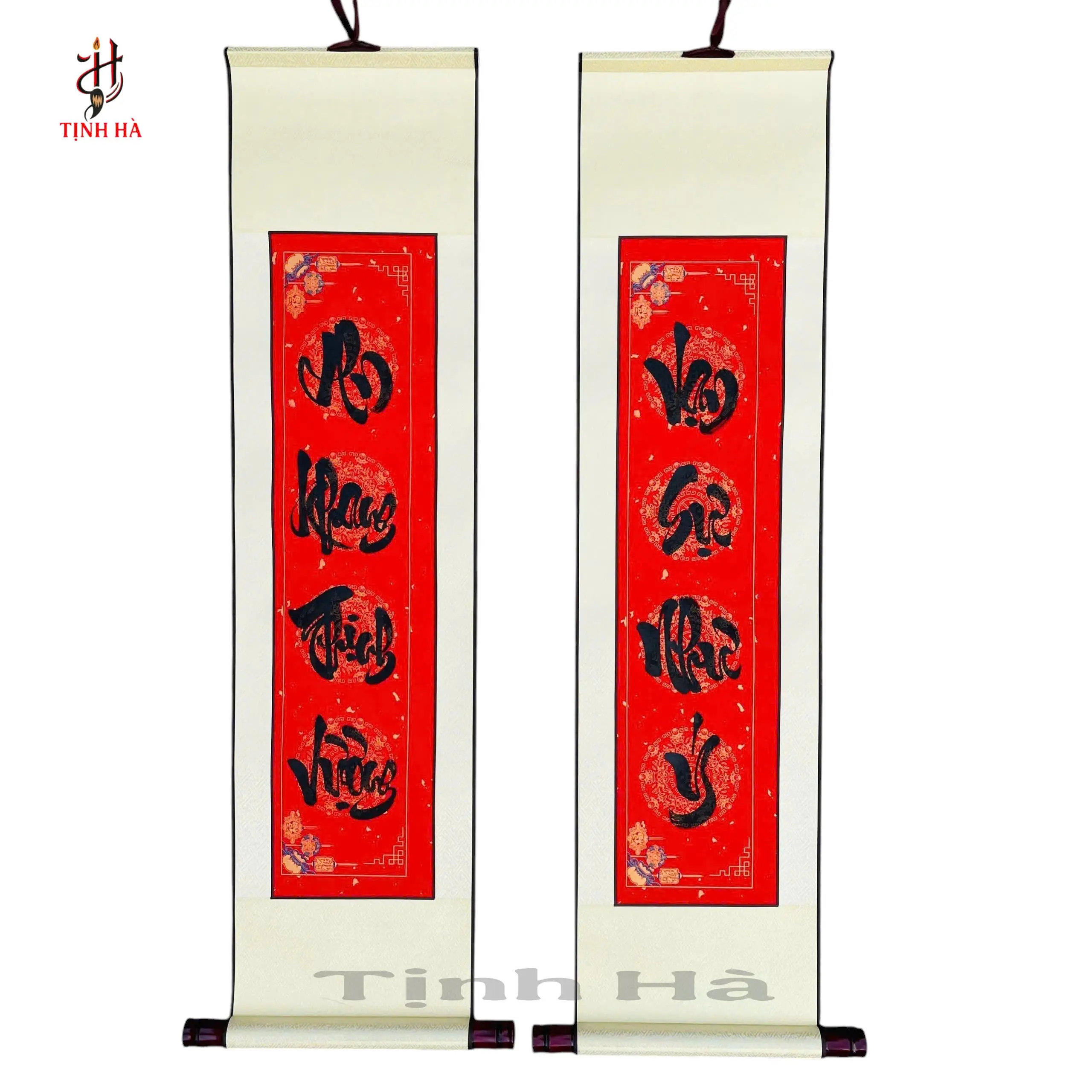 Câu đối Tết 4 chữ An khang thịnh vượng - Vạn sự như ý viết tay trên biểu lụa.