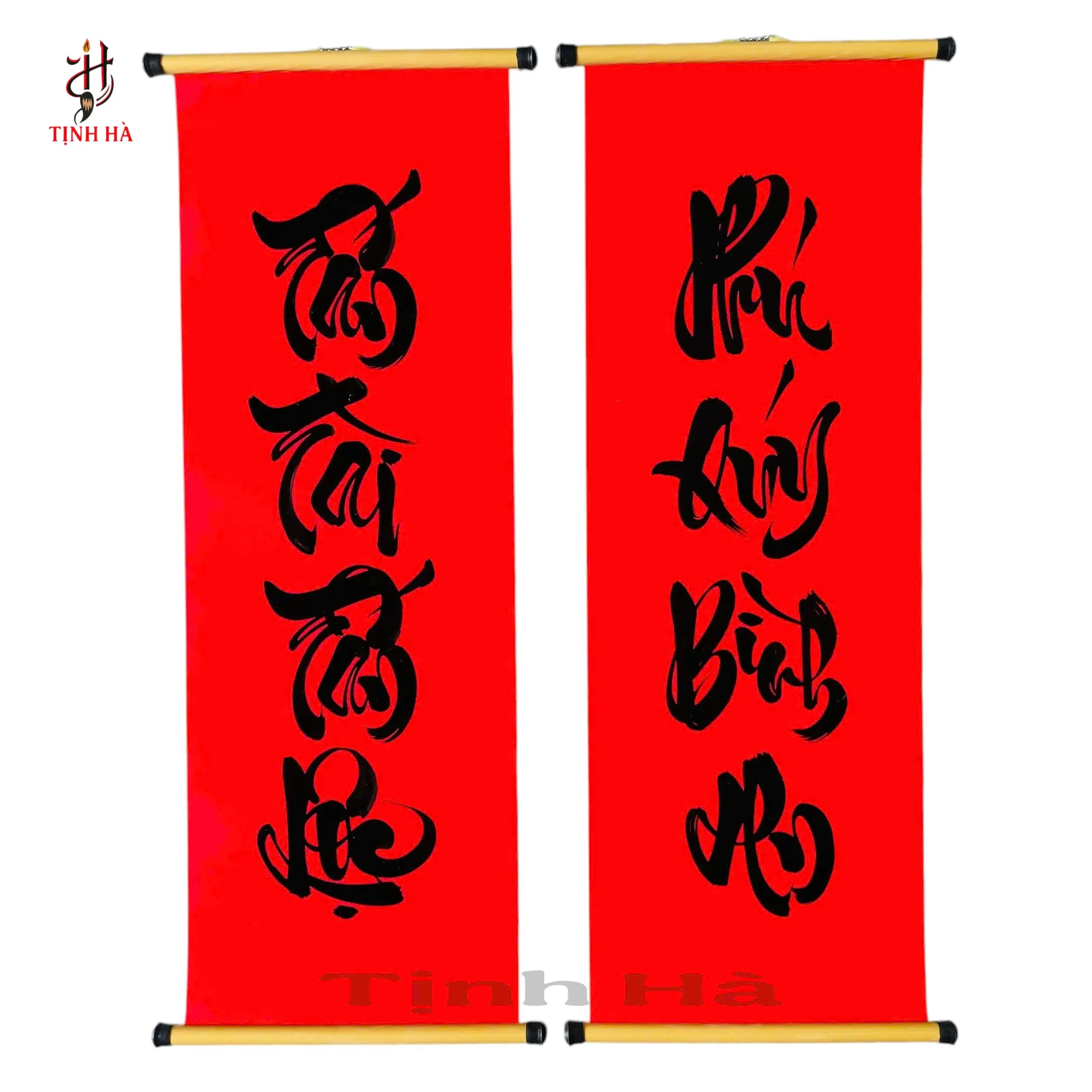 Câu đối Tết 4 chữ Tấn tài tấn lộc - Phú quý bình an viết thư pháp trên giấy nhung đỏ.