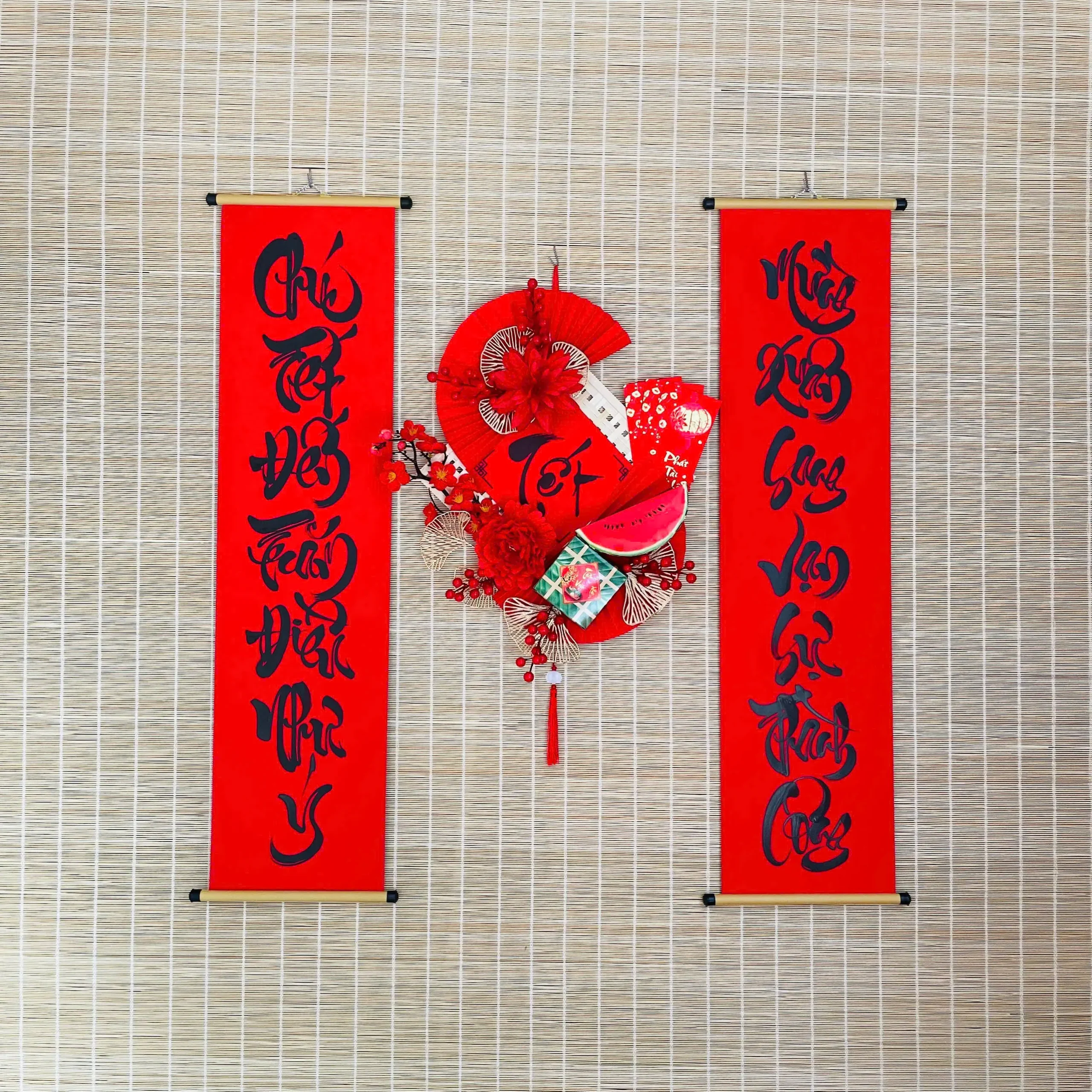 Chữ câu đối thư pháp Việt do nghệ nhân Phạm Văn Hà – Thư pháp Tịnh Hà thể hiện