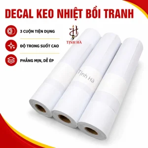 Màng keo nhiệt được cắt theo kích thước cần dùng trước khi tiến hành gia nhiệt.
