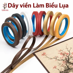Dây viền nâu cà phê phối với vải lụa làm biểu thư pháp
