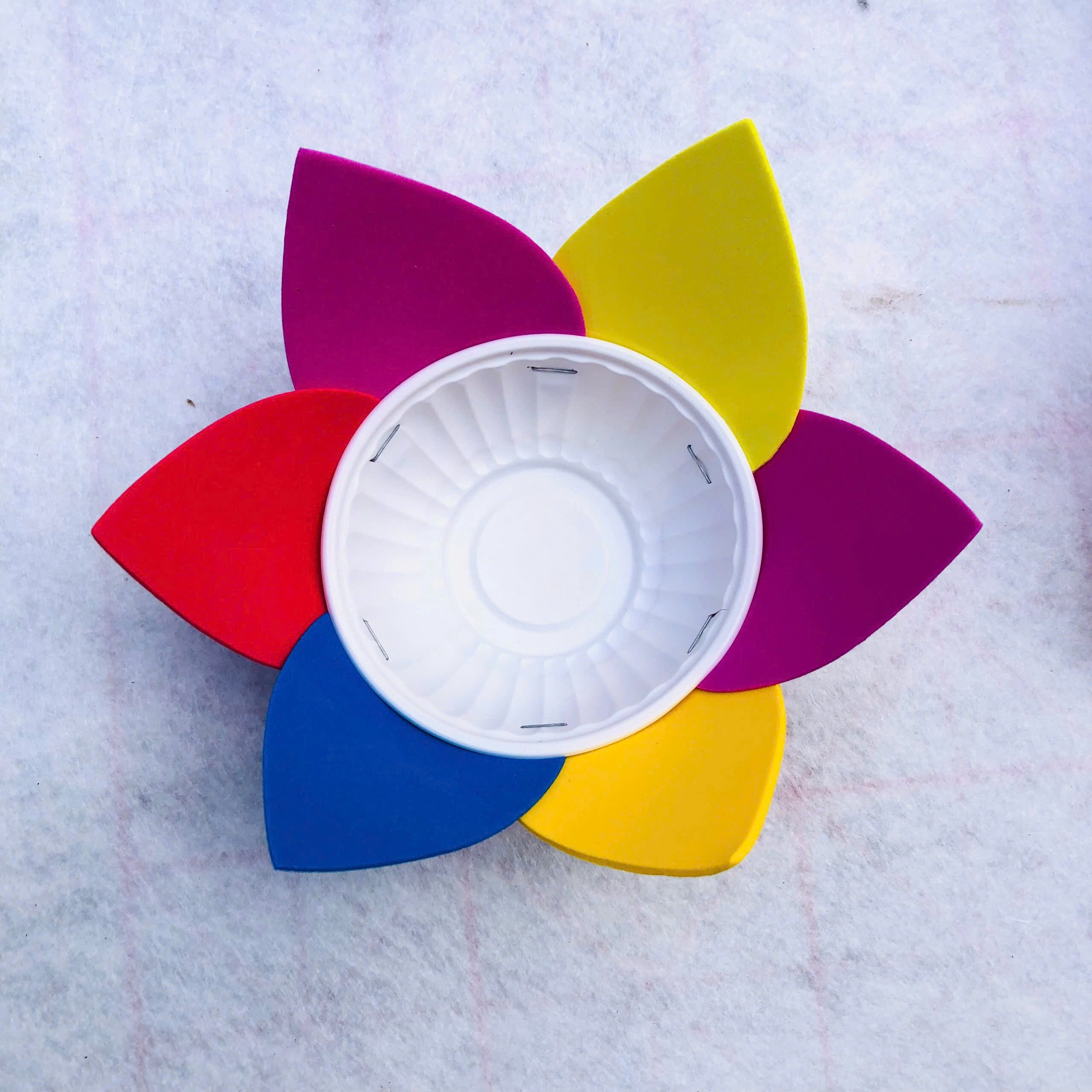 Đèn Hoa Đăng Ngũ Sắc Xuyên Sáng Giá Rẻ Chỉ Từ 3K