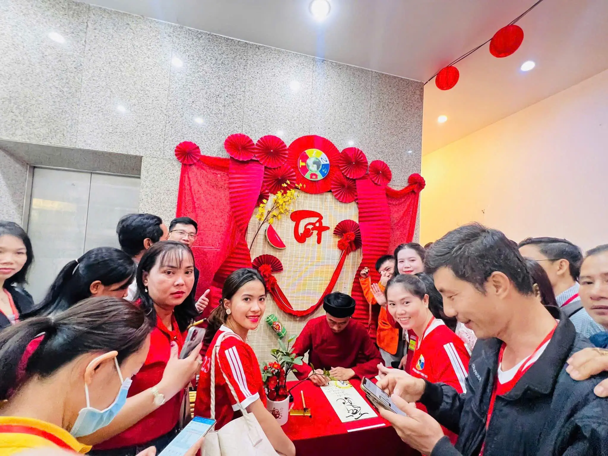 Dịch vụ thuê ông đồ viết thư pháp cho sự kiện bởi Thư Pháp Tịnh Hà