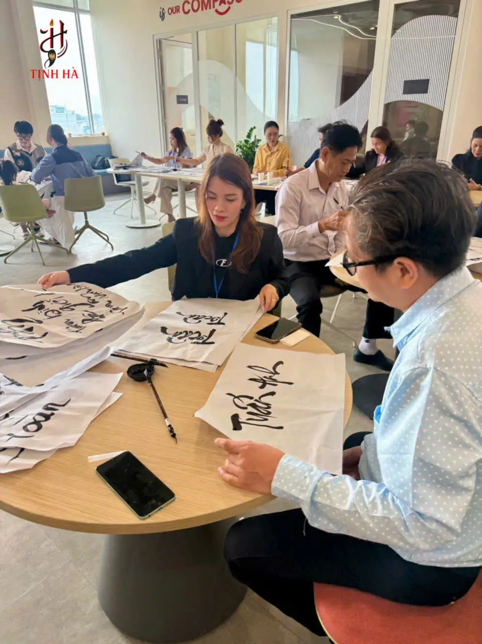 Không gian workshop thư pháp tại Prudential Flemington Tower quận 11