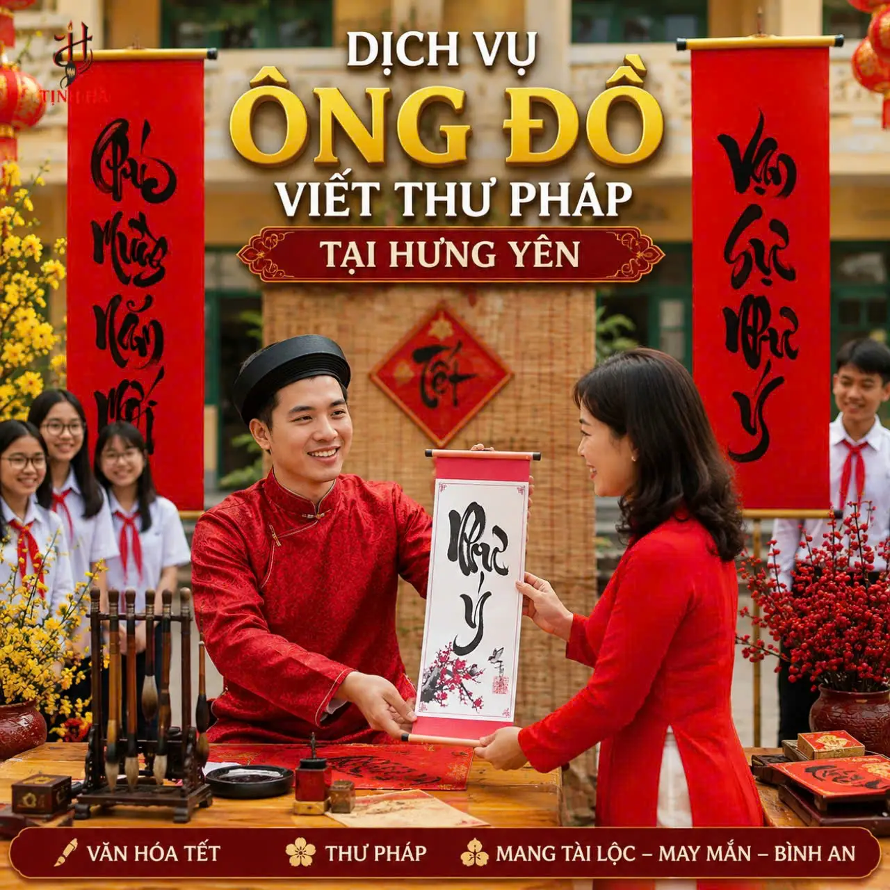 Ông đồ viết thư pháp tại sự kiện trường học ở Hưng Yên
