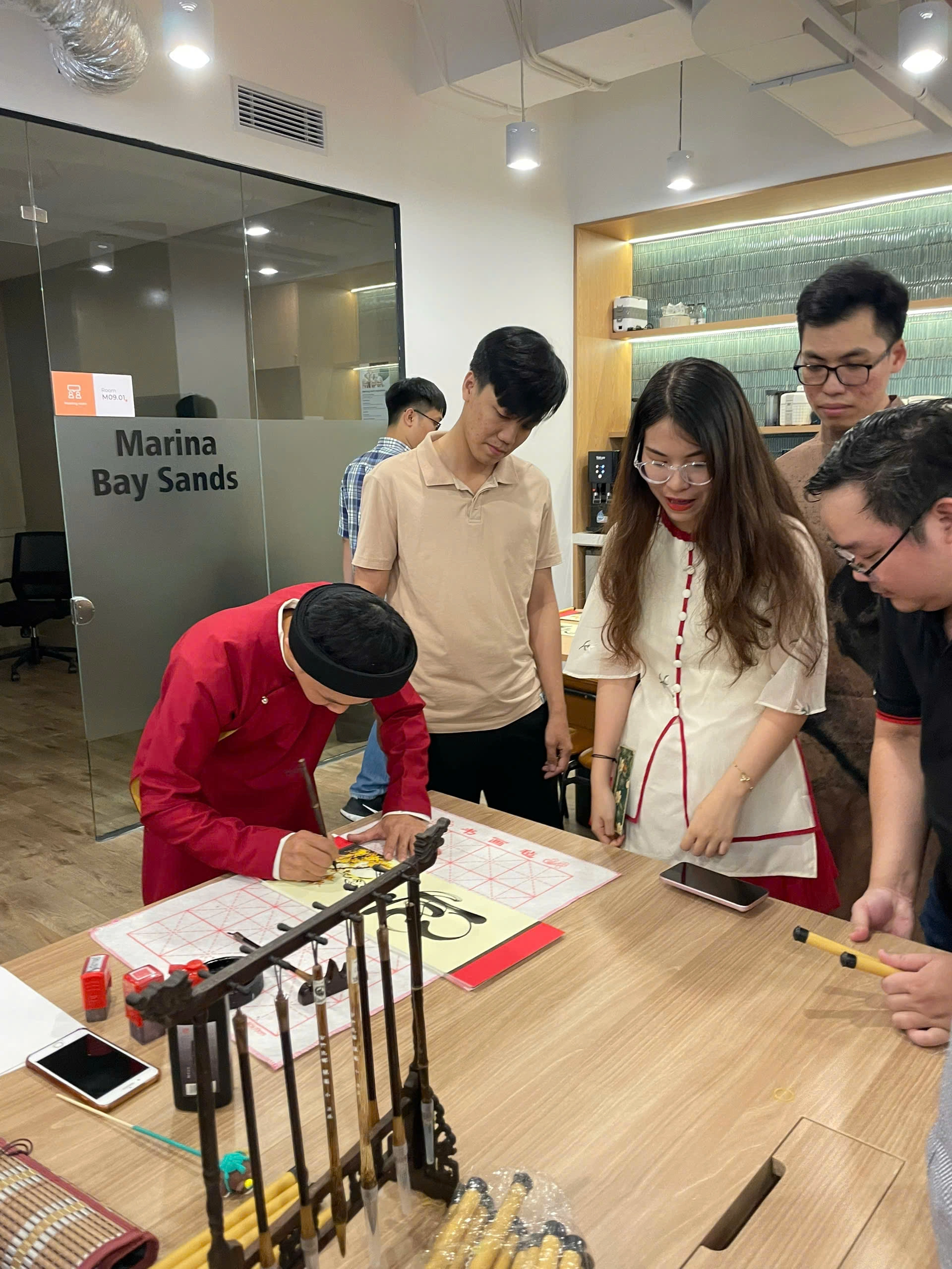 Thuê Ông Đồ - Thư Pháp Tịnh Hà