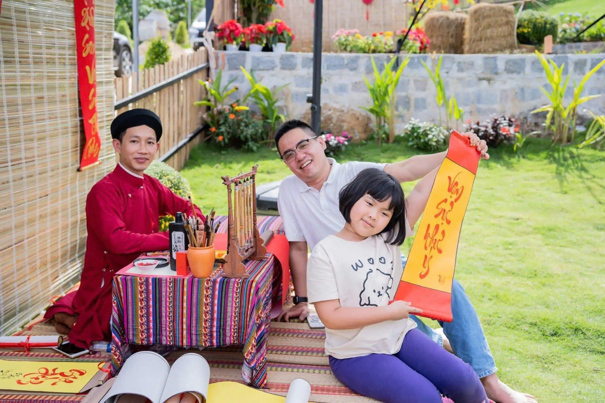 ông đồ viết thư pháp