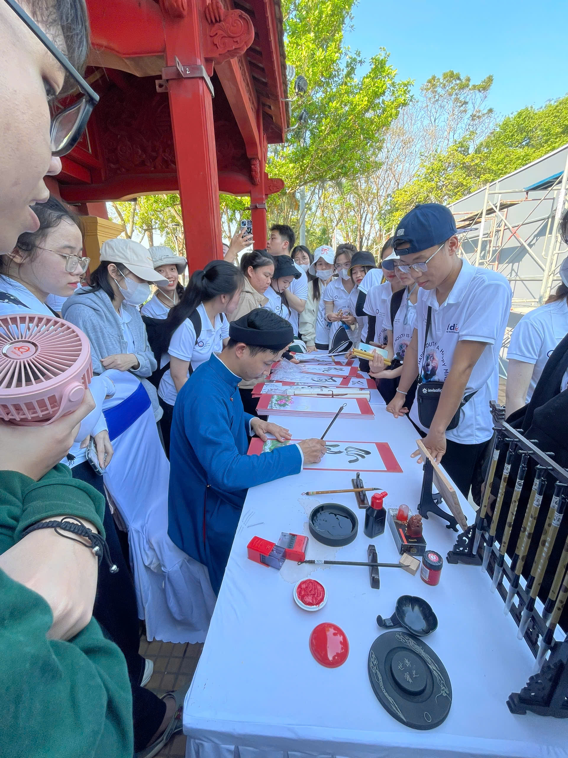 dịch vụ cho thuê ông đồ tphcm